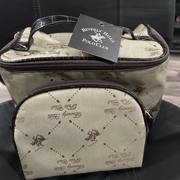 Beverly Hills Polo Club Beige Toiletry Bag Set - Picture 1 of 11